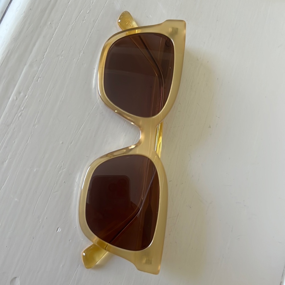 Madewell Pierport sunglasses NWOT